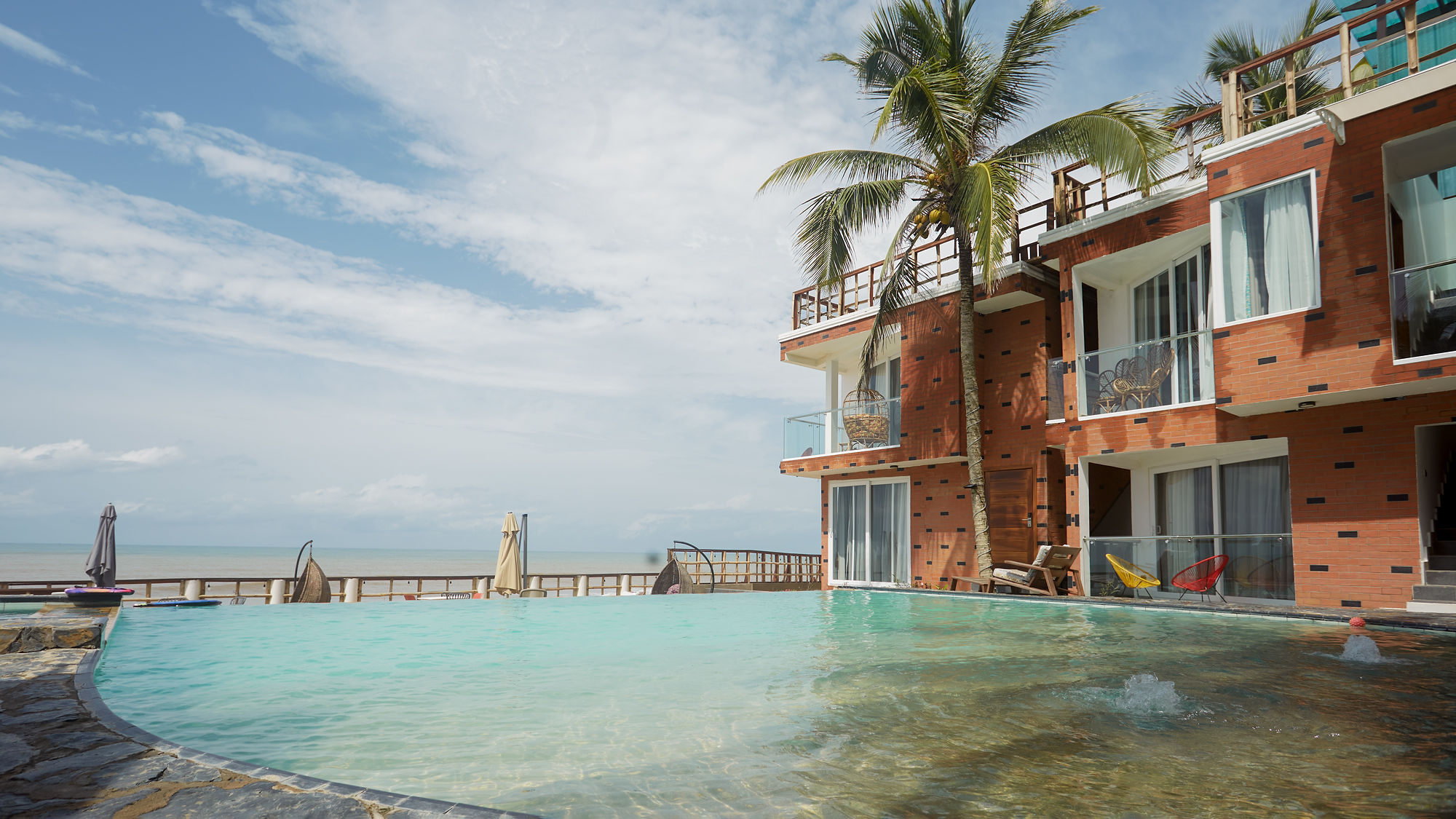 Walk In Ghana La Villa Aphro