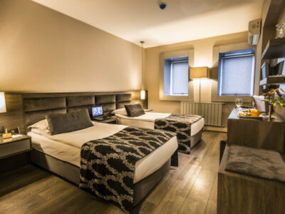 hotel-room-1-1